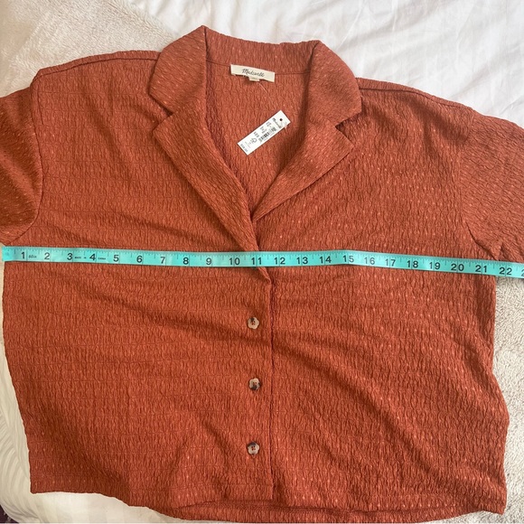 NWT Madewell Crinkle-Knit Button-Front Top - Picture 10 of 10